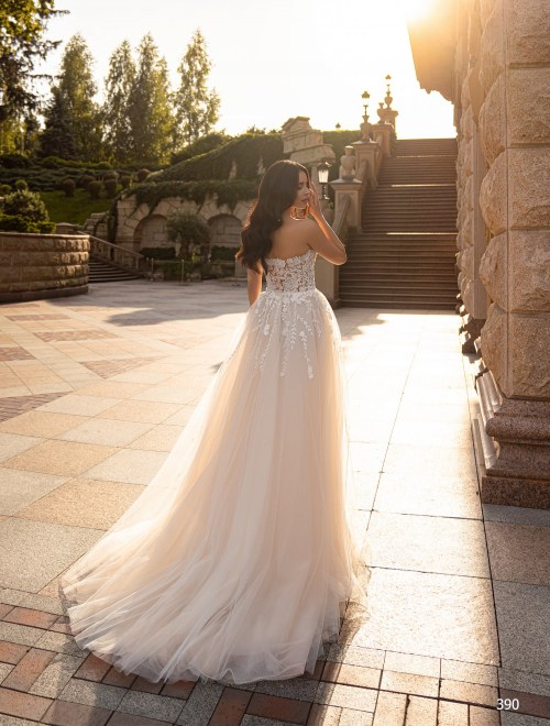 https://www.sposa-lia.com/images/stories/virtuemart/product/390       (3).jpg